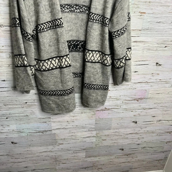 Amuse society cardigan sweater gray black size small - Picture 2 of 10